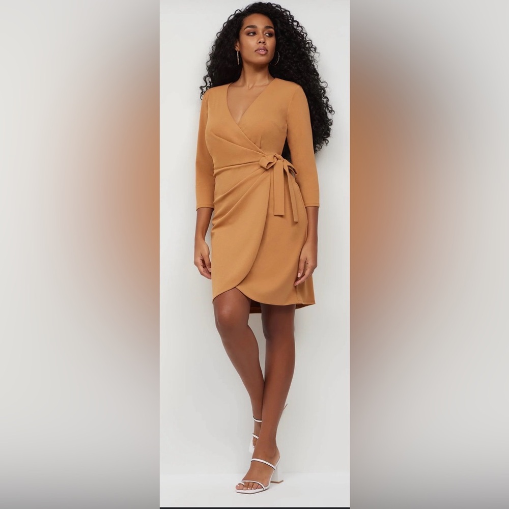 New York & Company V-Neck Wrap Sheath Dress - Magic Crepe NWOT